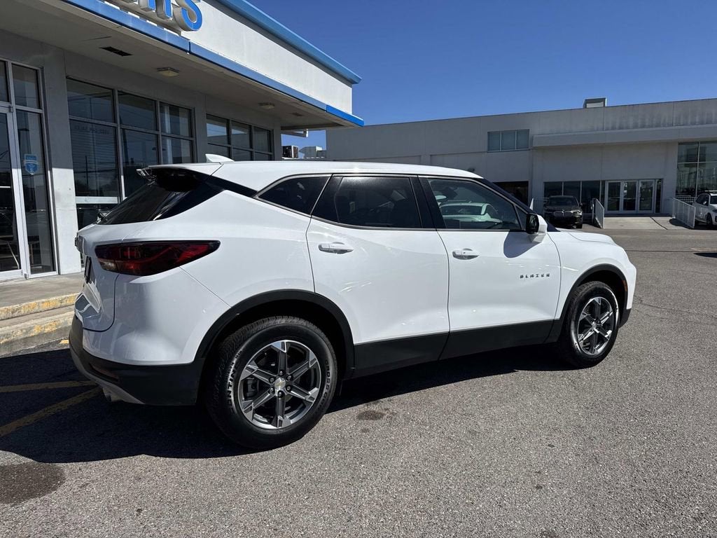 2025 Chevrolet Blazer 2LT