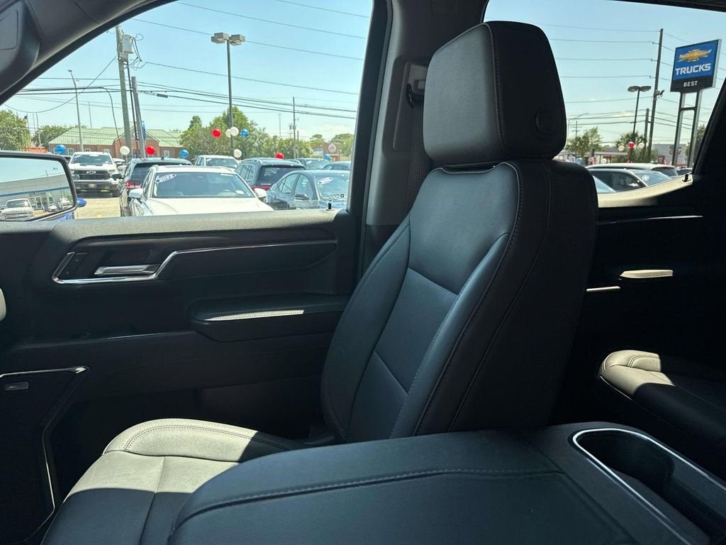 2024 GMC Sierra 1500 SLT - Photo 16