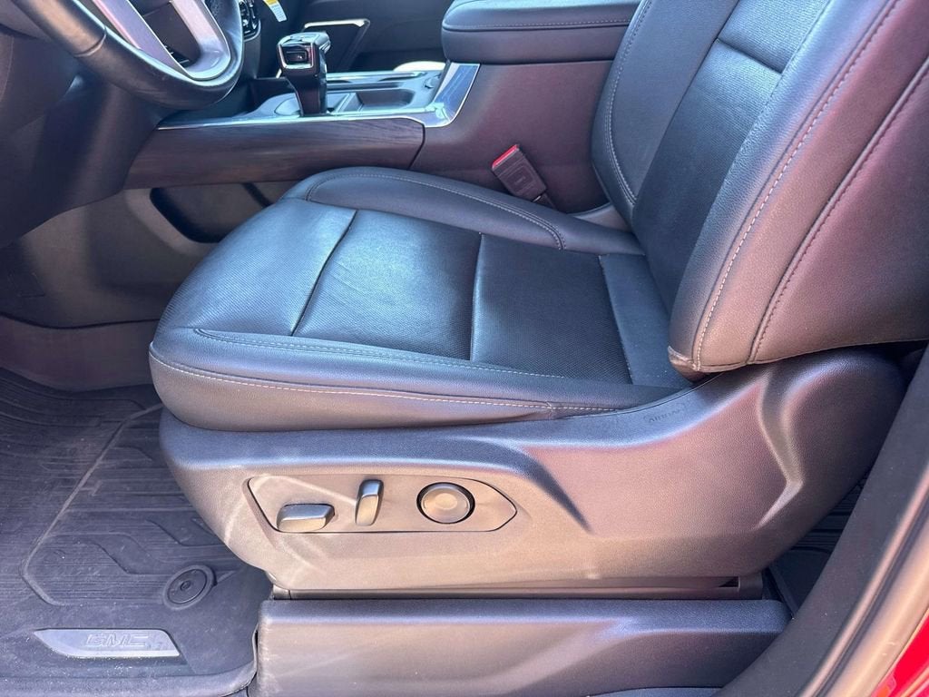 2024 GMC Sierra 1500 SLT - Photo 17