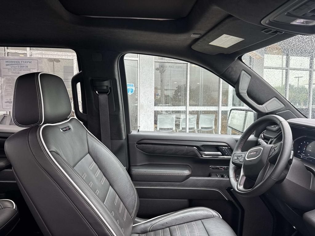 2025 GMC Sierra 1500 AT4X