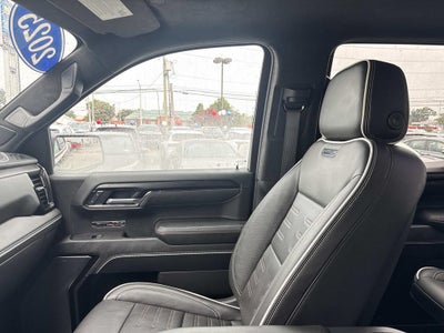 2025 GMC Sierra 1500 AT4X