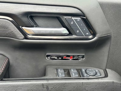 2025 GMC Sierra 1500 AT4X