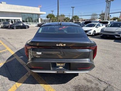 2025 Kia K4 LXS
