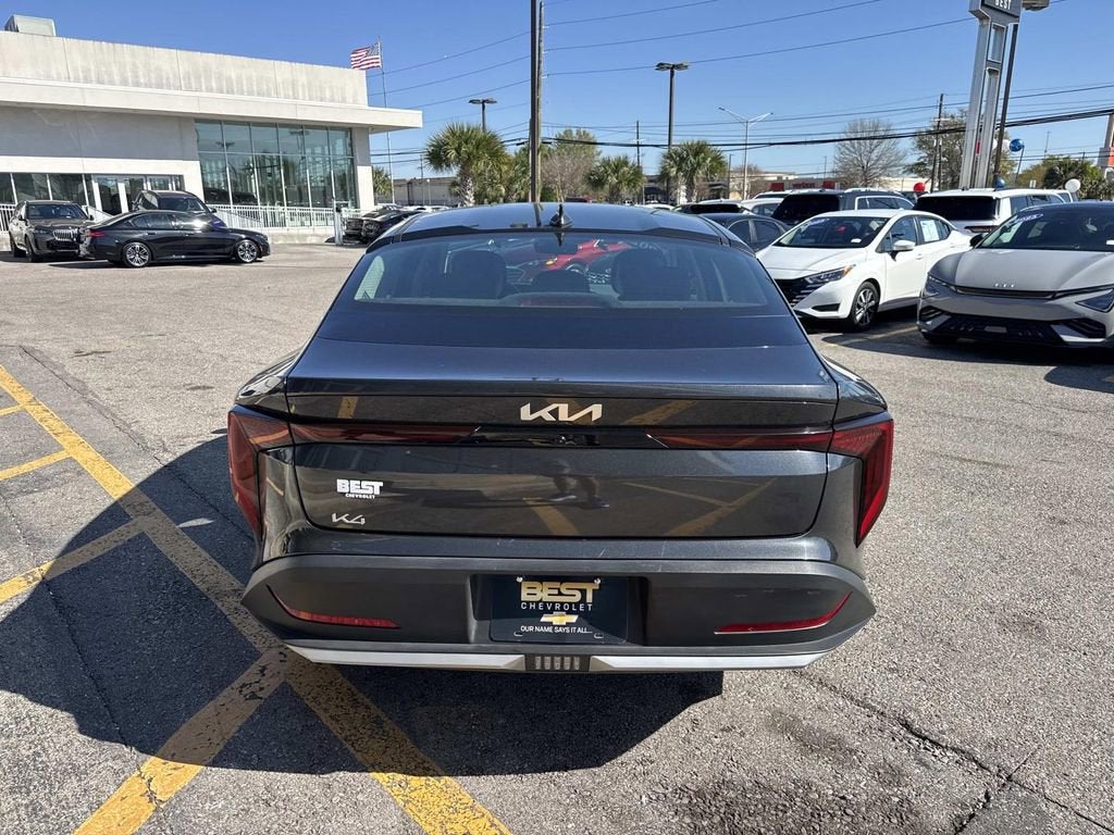 2025 Kia K4 LXS