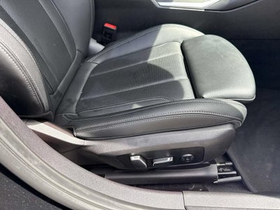 2024 BMW 3 Series 330i