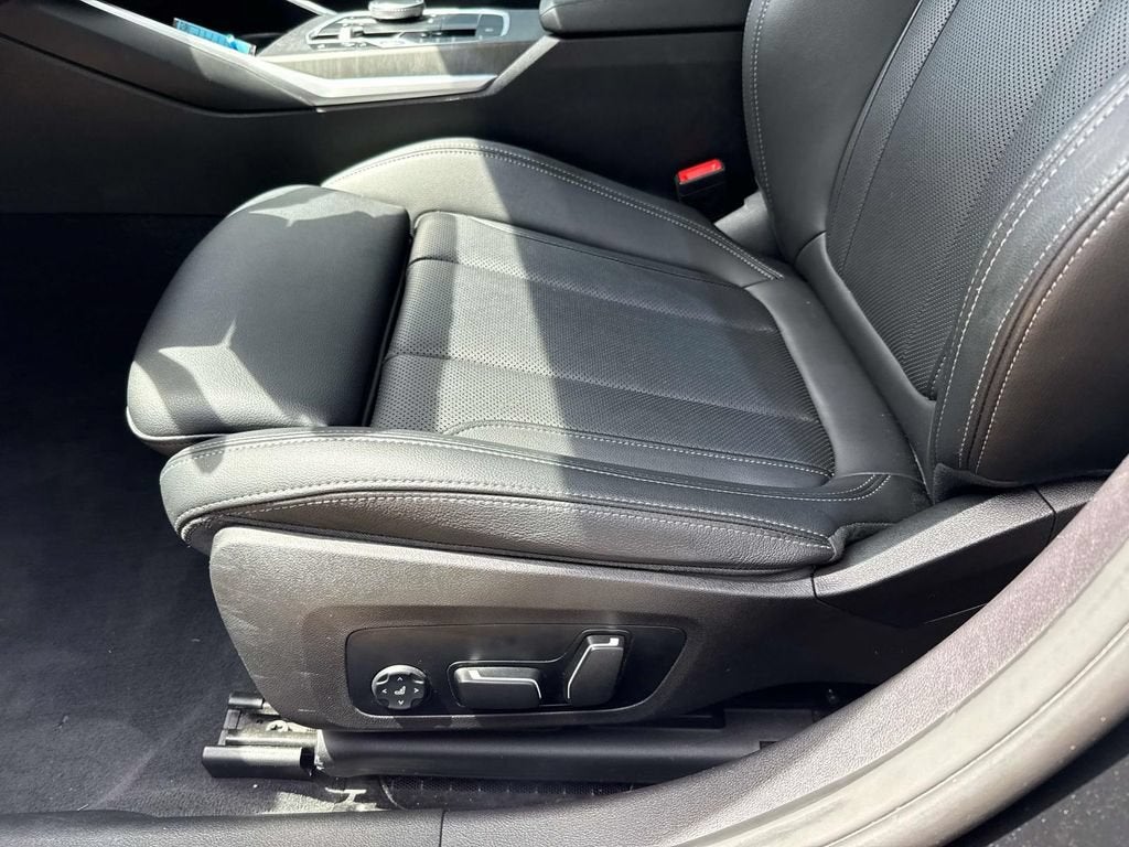2024 BMW 3 Series 330i