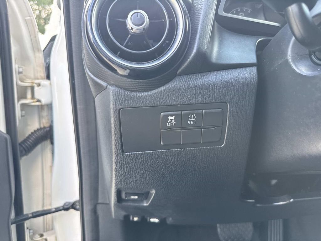2018 Toyota Yaris iA NA