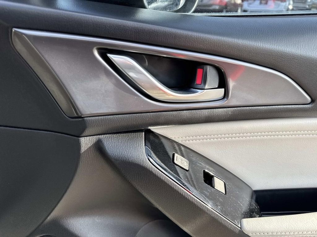 2018 Mazda Mazda3 4-Door Grand Touring