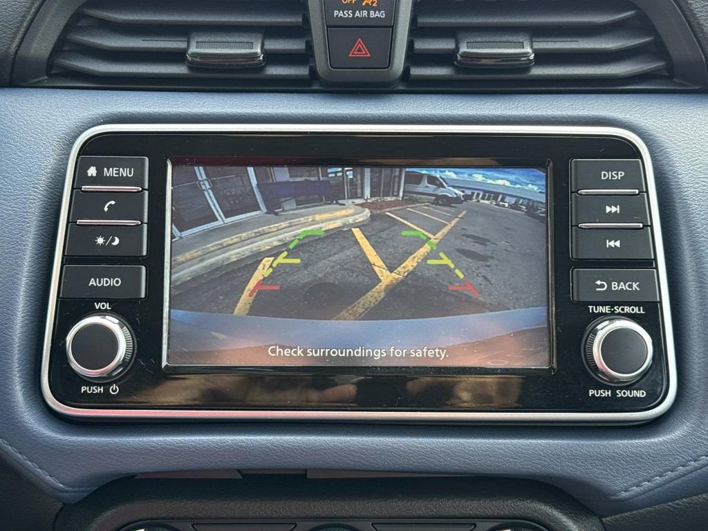 2025 Nissan Versa SV