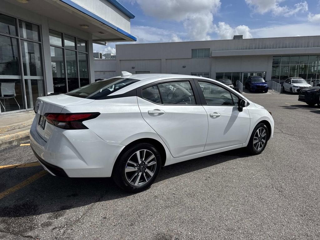 2025 Nissan Versa SV
