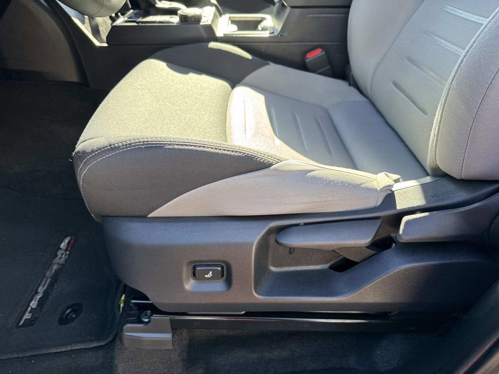 2025 Toyota Tacoma 2WD SR5