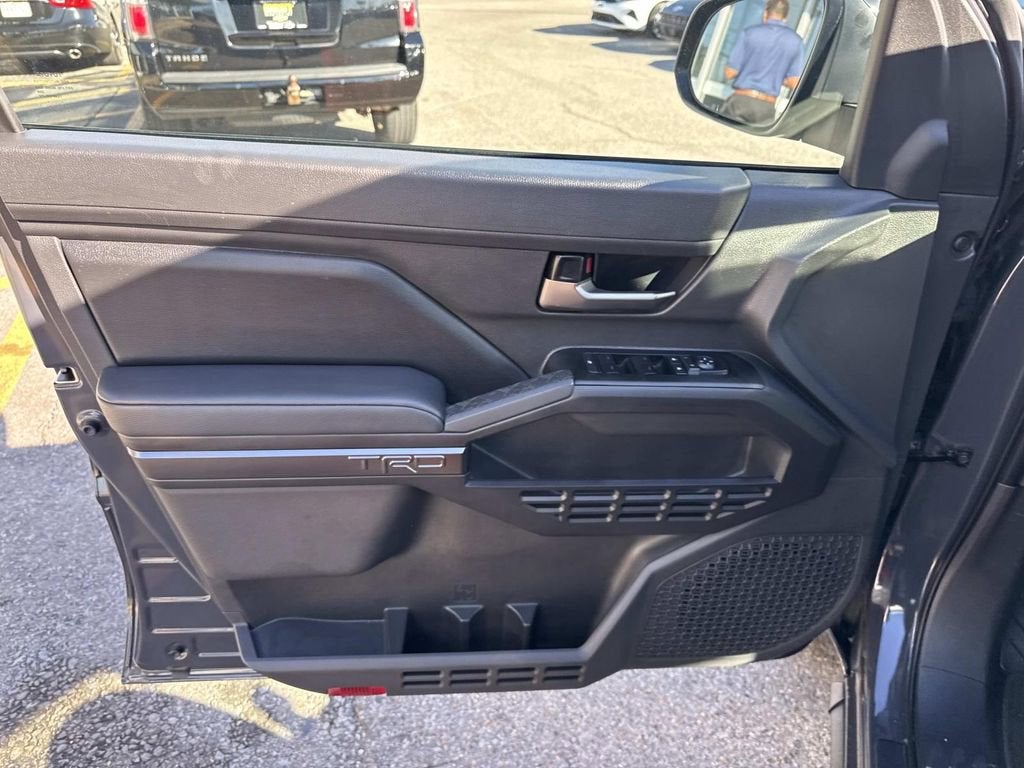 2025 Toyota Tacoma 2WD SR5