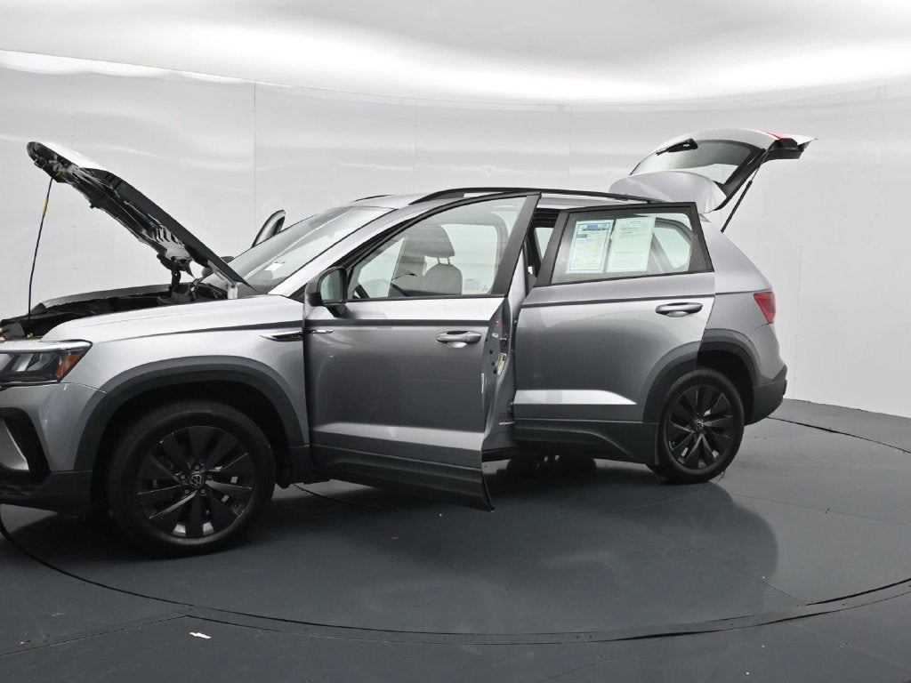 2024 Volkswagen Taos S