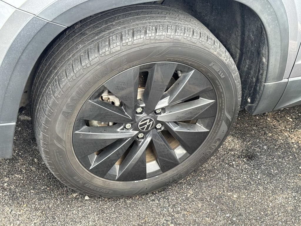 2024 Volkswagen Taos S