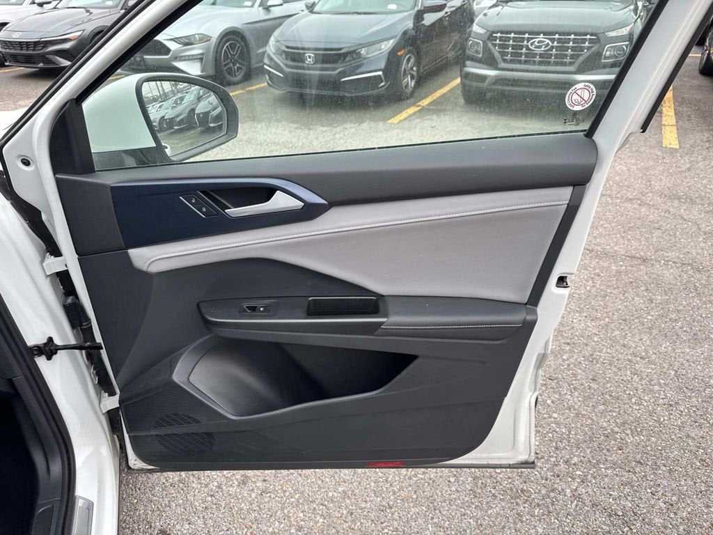 2024 Volkswagen Taos SE