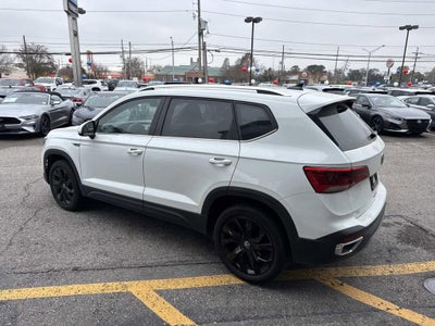 2024 Volkswagen Taos SE