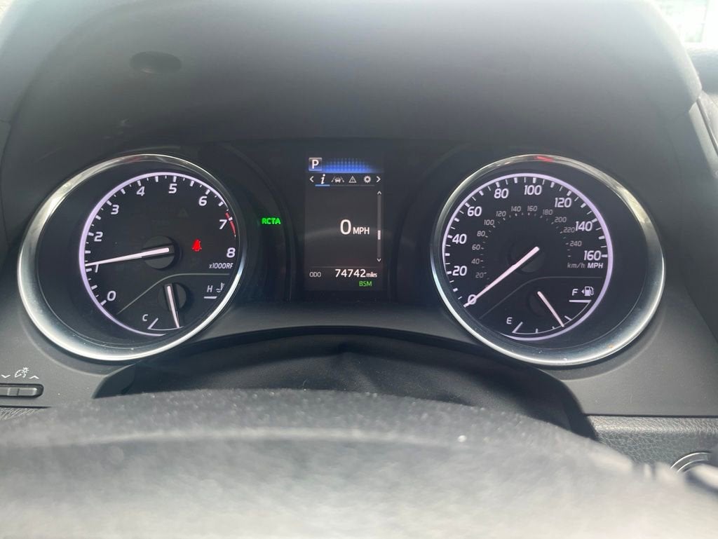 2020 Toyota Camry SE