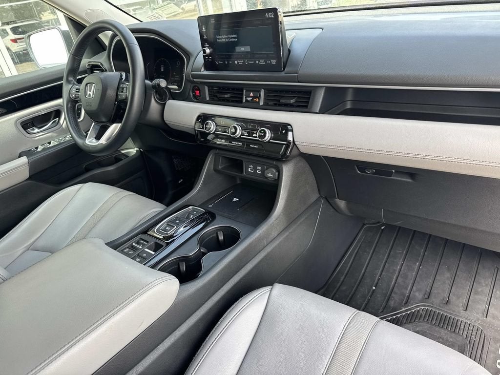 2023 Honda Pilot EX-L 8 Passenger