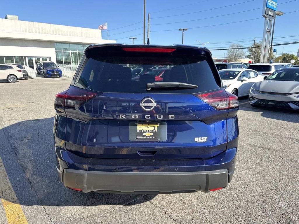 2025 Nissan Rogue SV