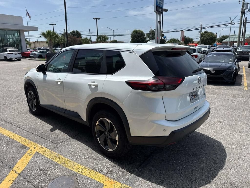 2024 Nissan Rogue SV