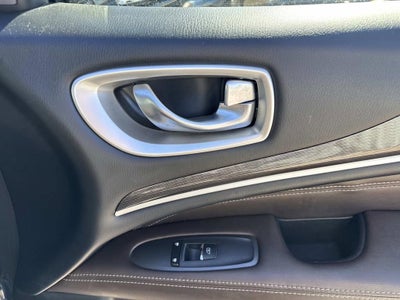 2019 INFINITI QX60 LUXE