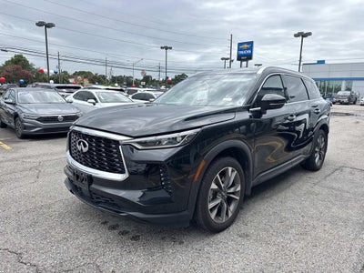 2023 INFINITI QX60 LUXE