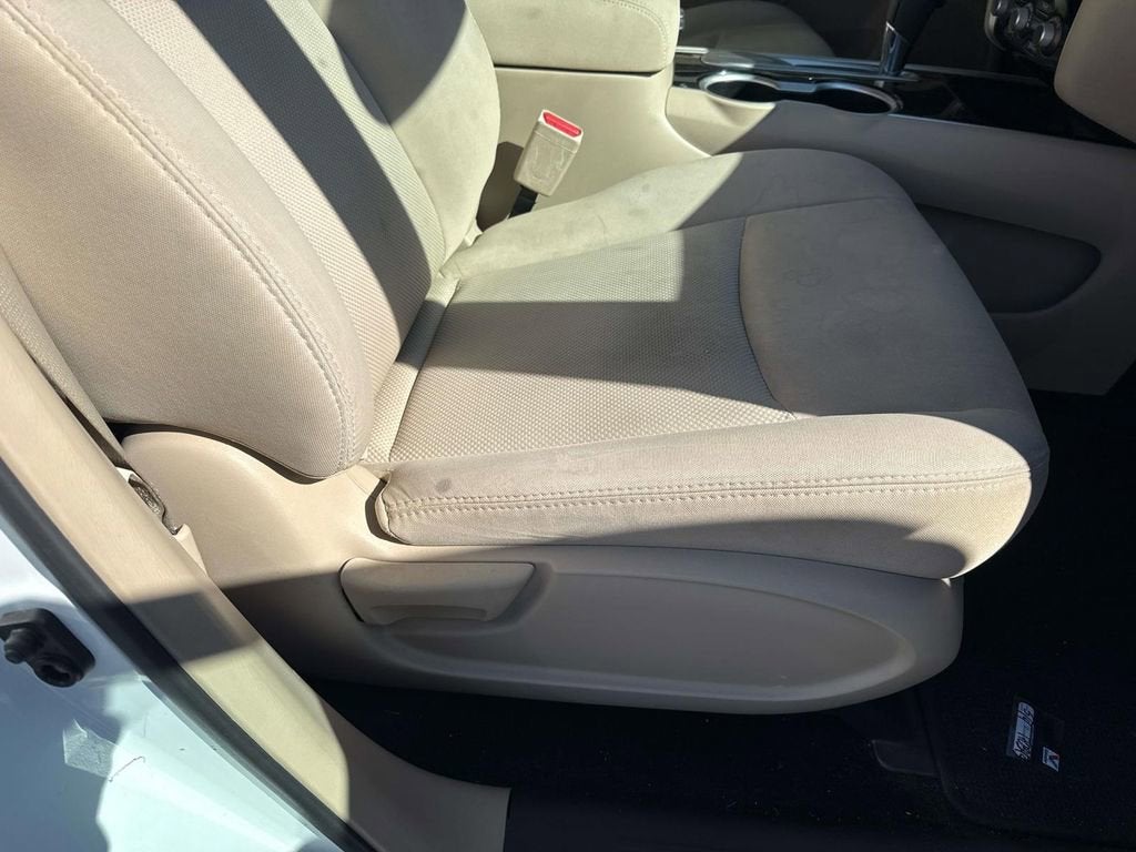 2017 Nissan Pathfinder SV