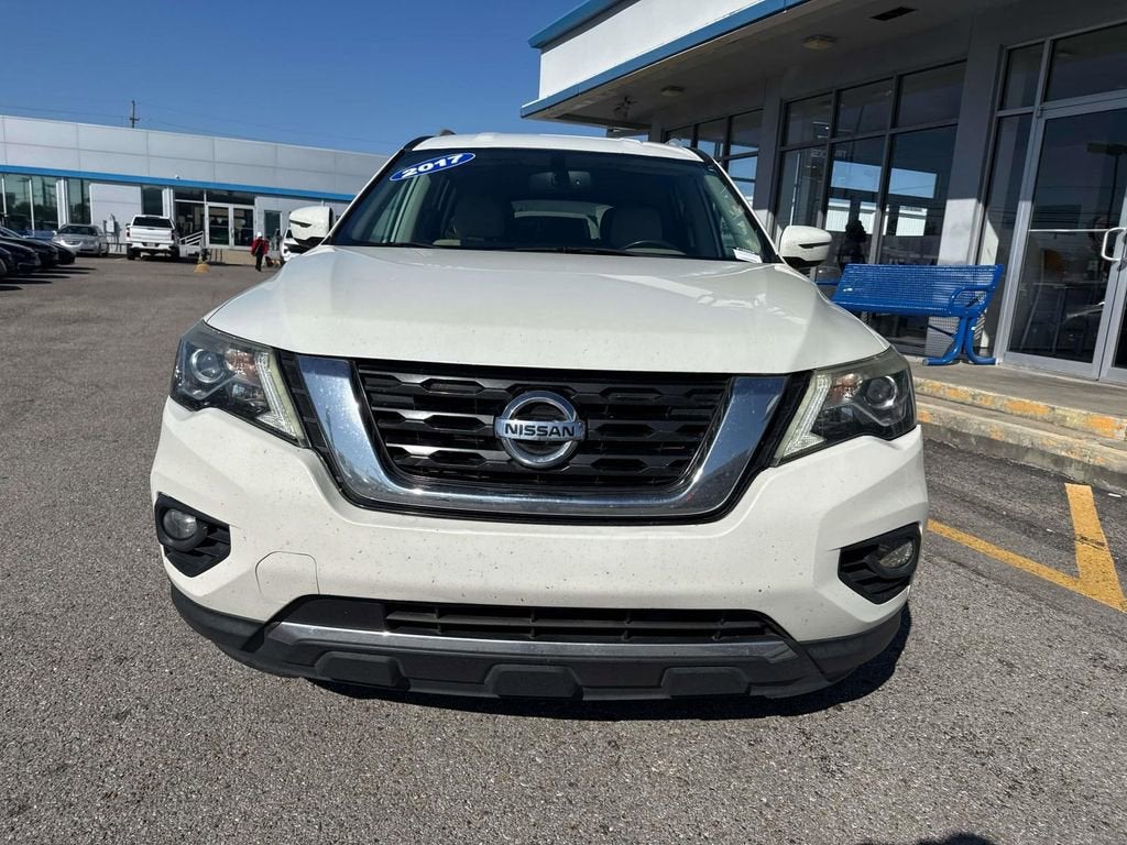 2017 Nissan Pathfinder SV