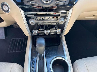 2017 Nissan Pathfinder SV