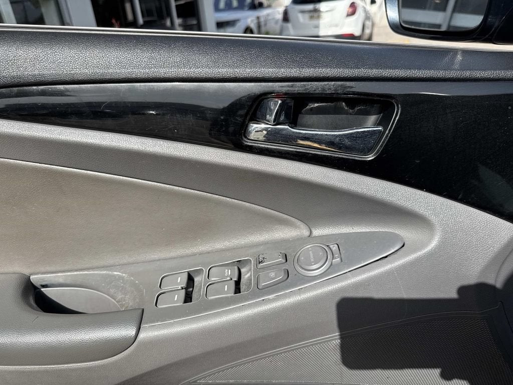 2011 Hyundai Sonata Ltd