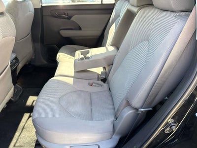 2023 Toyota Highlander L