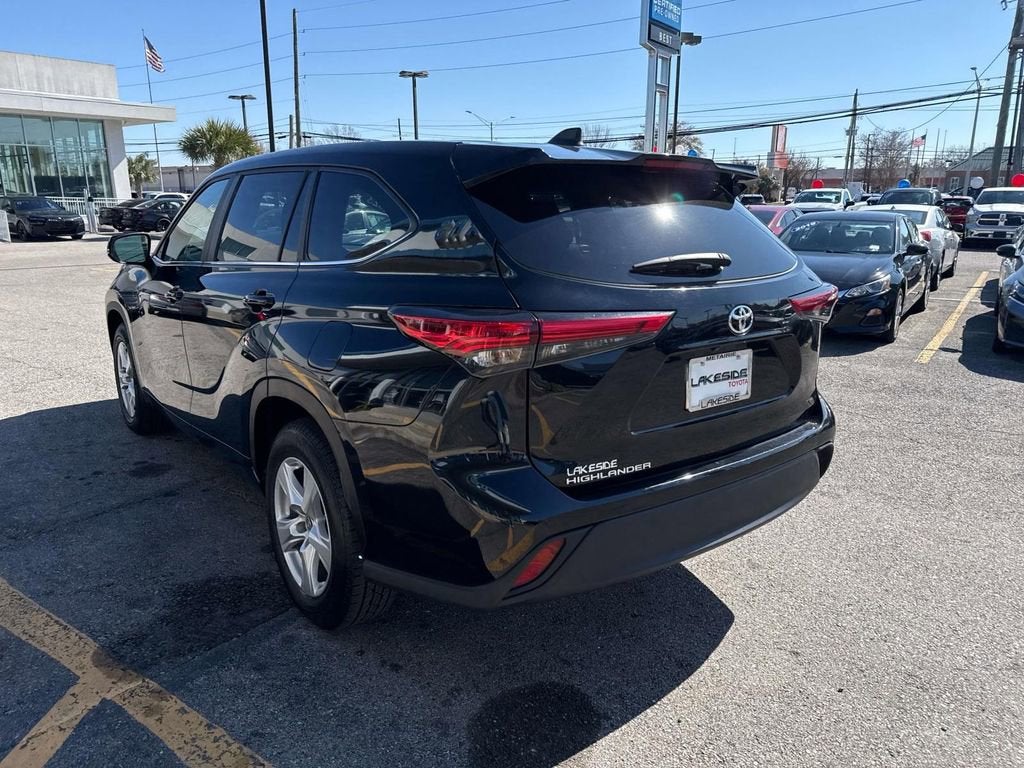 2023 Toyota Highlander L