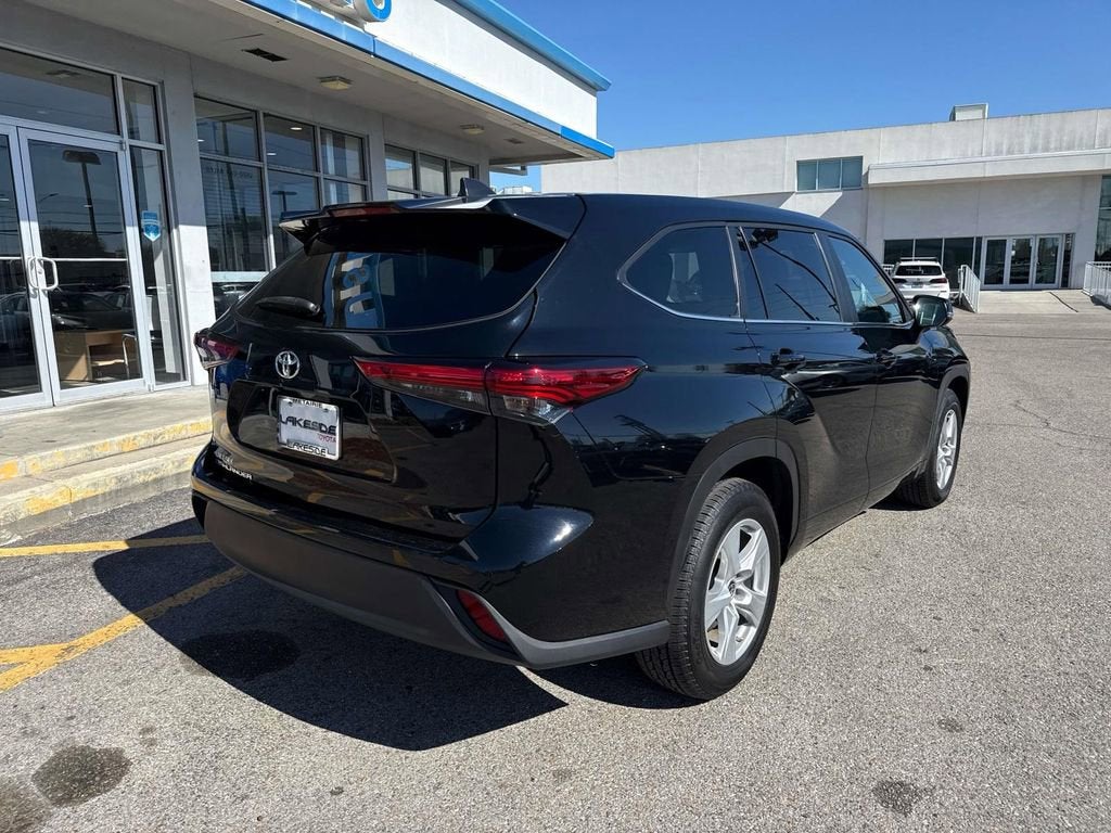 2023 Toyota Highlander L