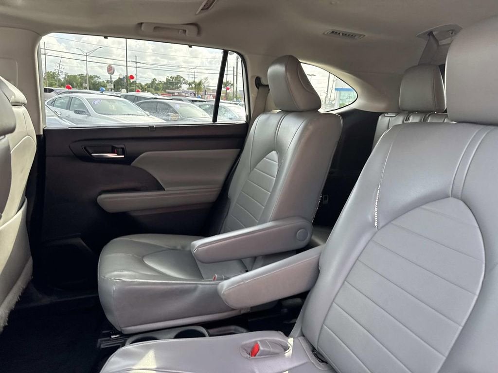 2023 Toyota Highlander L