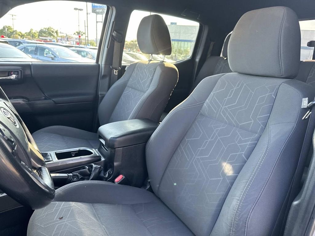 2016 Toyota Tacoma SR5