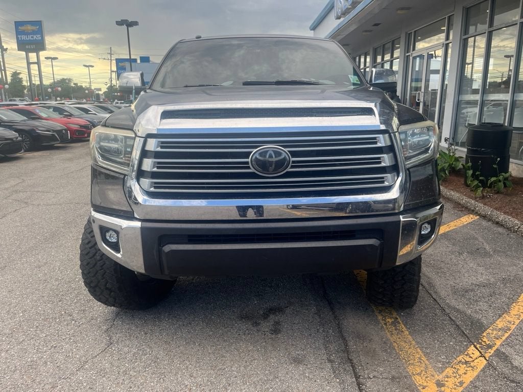 2018 Toyota Tundra 2WD SR5