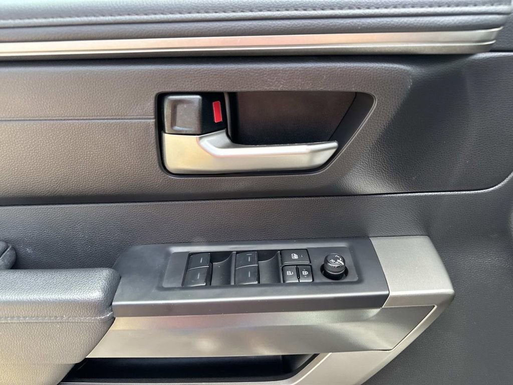 2024 Toyota Tundra 4WD SR5