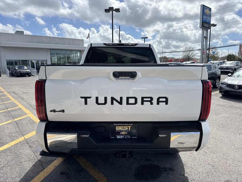 2024 Toyota Tundra 4WD SR5