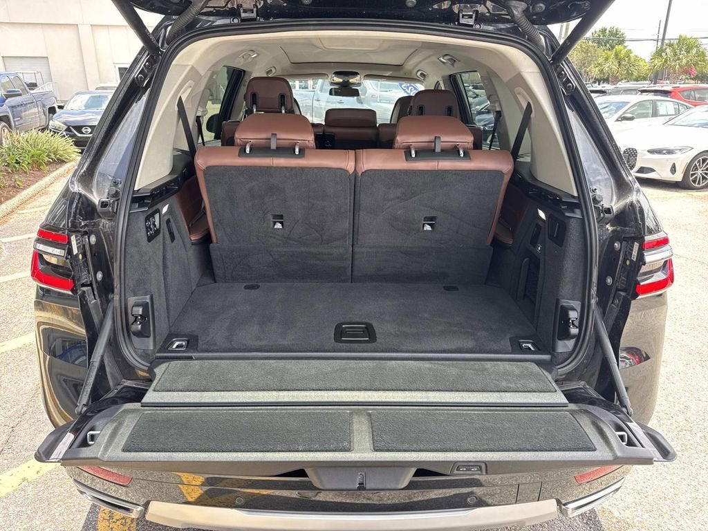 2023 BMW X7 xDrive40i