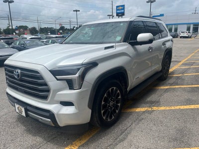 2023 Toyota Sequoia SR5