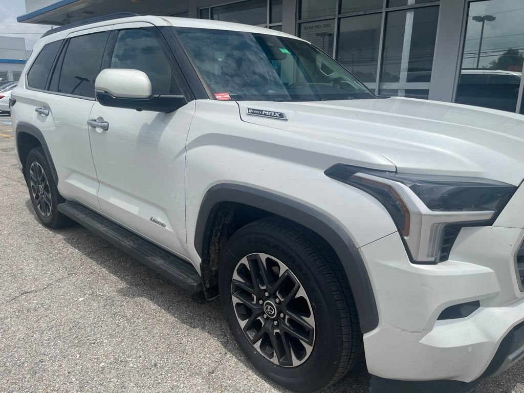 2023 Toyota Sequoia SR5