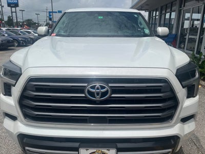2023 Toyota Sequoia SR5