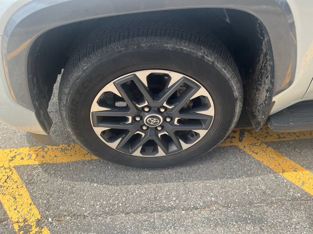 2023 Toyota Sequoia SR5