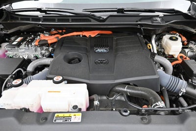 2025 Toyota Sequoia SR5