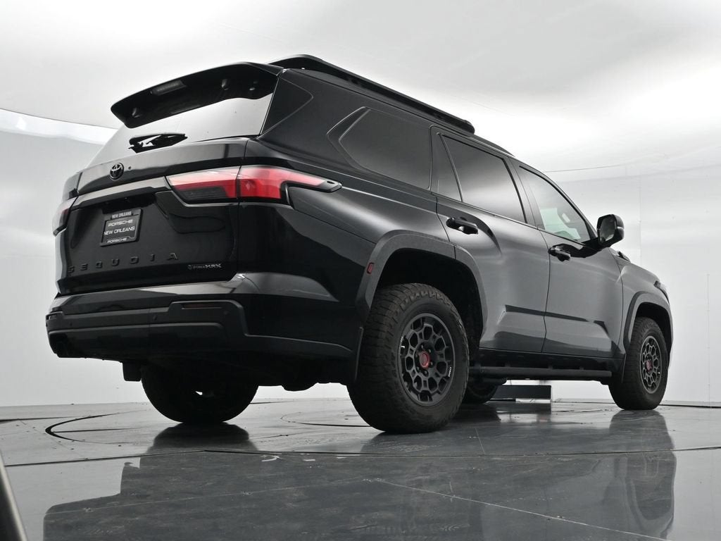 2025 Toyota Sequoia SR5