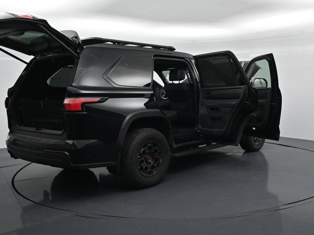 2025 Toyota Sequoia SR5