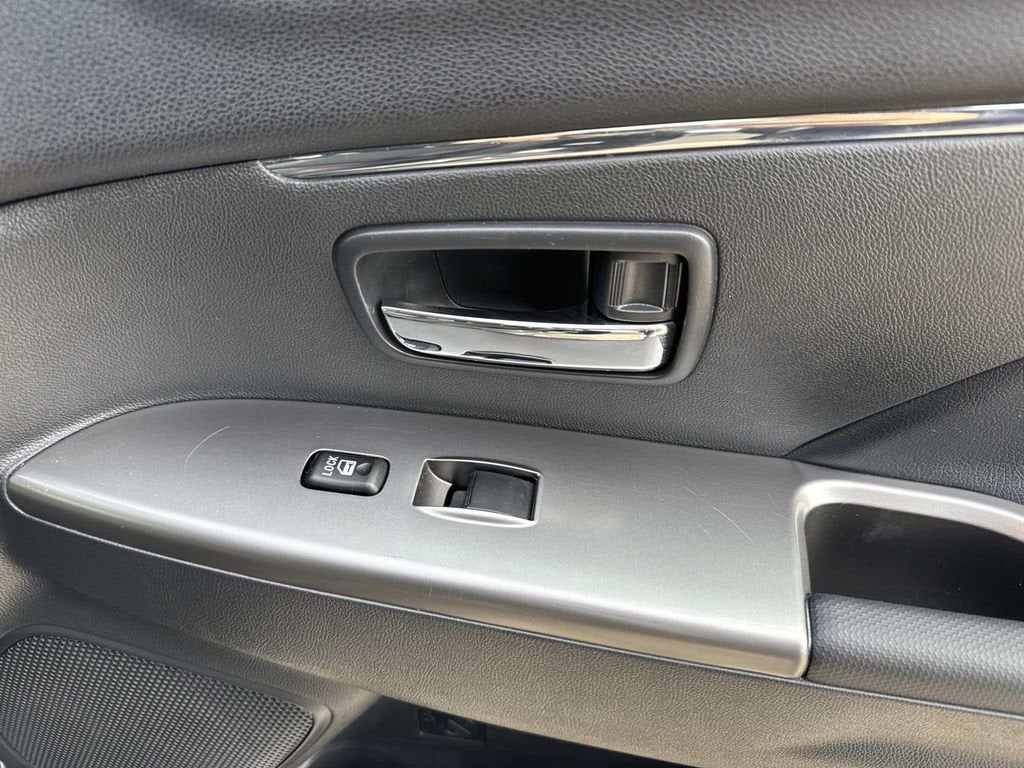 2025 Mitsubishi Outlander Sport S