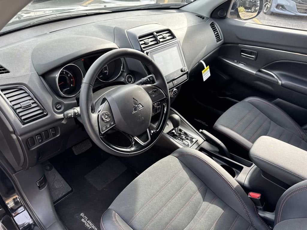 2025 Mitsubishi Outlander Sport S