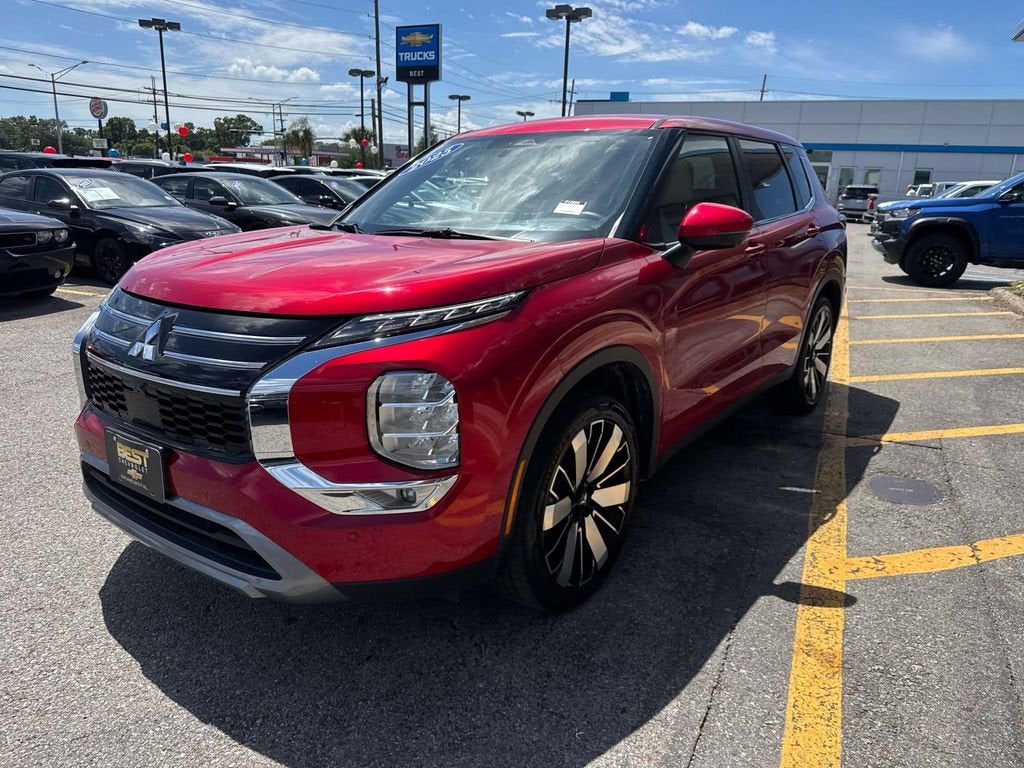 2025 Mitsubishi Outlander SE
