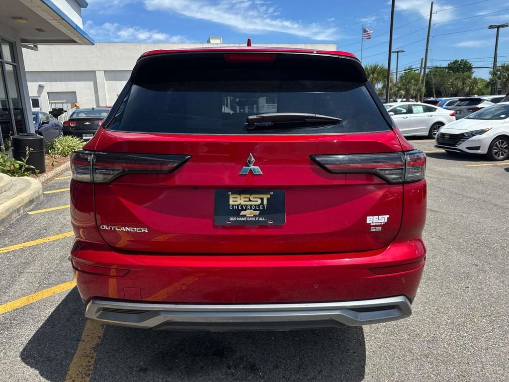 2025 Mitsubishi Outlander SE